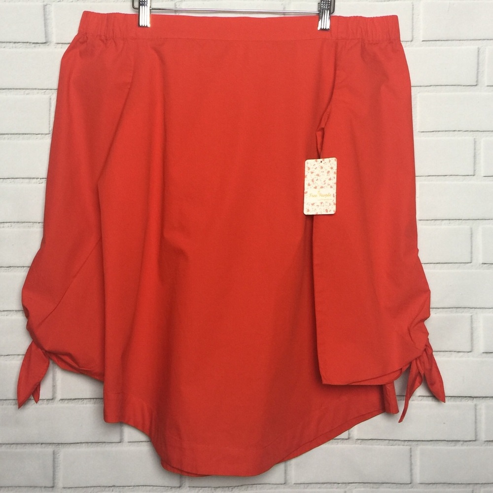NWT FREE PEOPLE | SHOW ME SOME SHOULDER  Red | Med - Picture 6 of 8